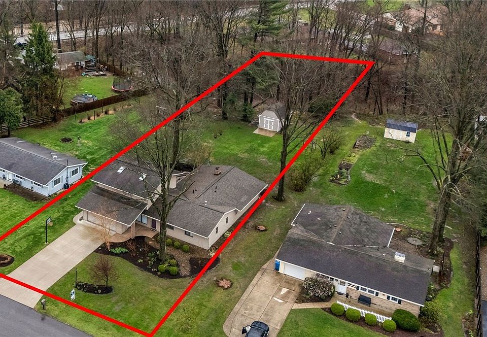 1st image of 24783 Riverview Dr