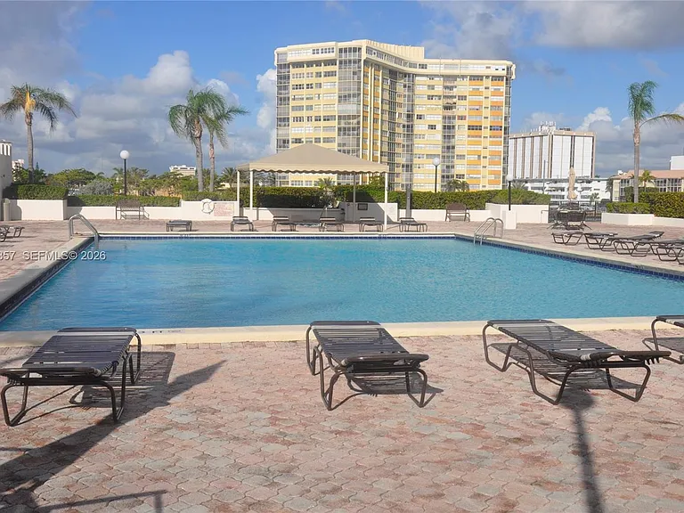 1865 S Ocean Dr #20H — Photo 14