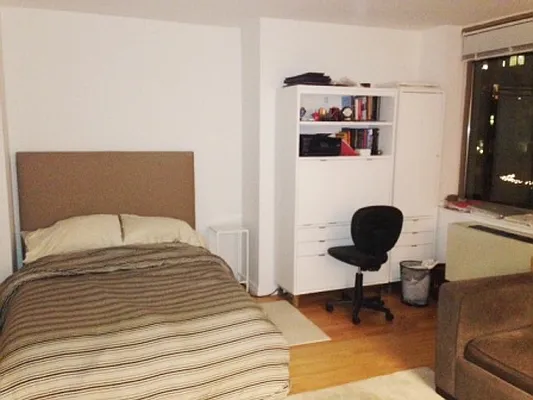 Rented by City Connections Realty | media 11