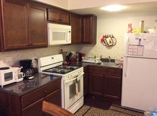 9405 S 79th Ct APT 1S, Hickory Hills, IL 60457