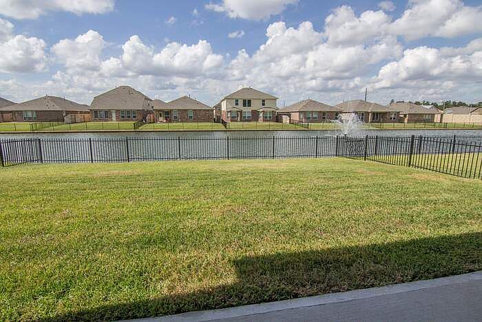 2nd image of 29622 Woodsons Shore Dr