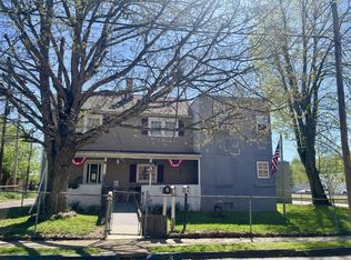 2 North St, Glouster, OH