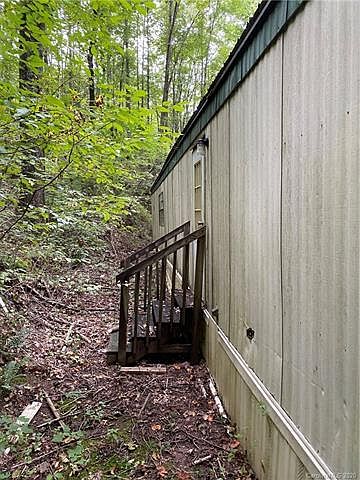 2nd image of 106 Little Rock Way