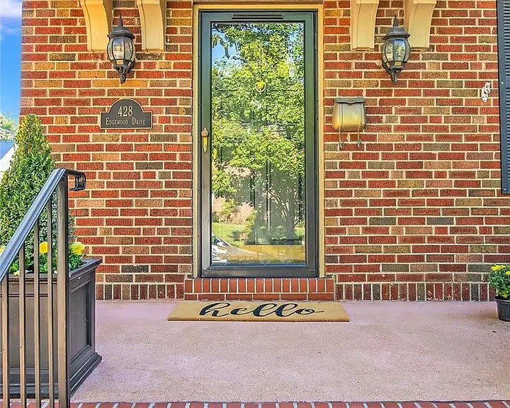 428 Edgewood Dr — Photo 18