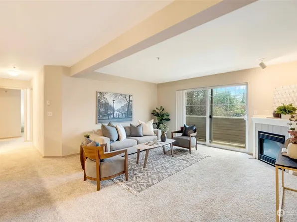 1001 W Casino Road #H204, Everett, WA 98204