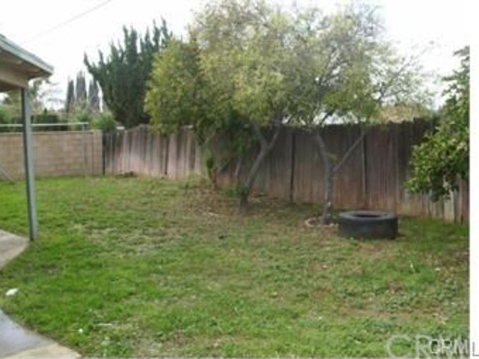 2nd image of 10347 Pendleton St