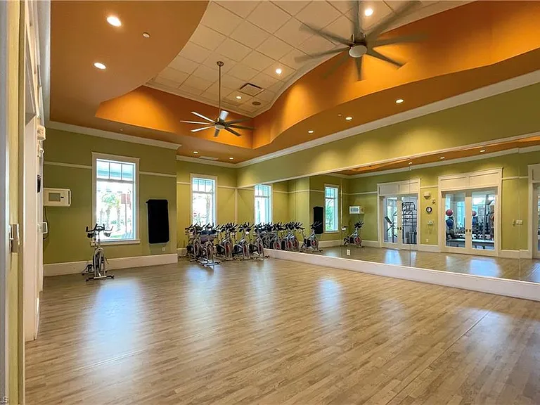 8920 Calypso Ct — Photo 38
