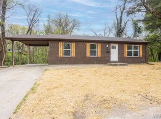 7 Fourscore Dr, Belleville, IL 62226