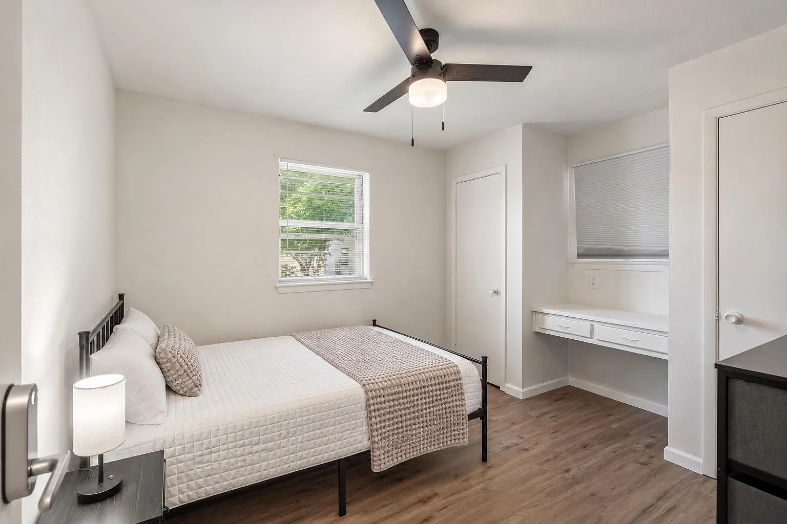 4 bed, 2.0 bath, 1741 sqft, $776 — Photo 1