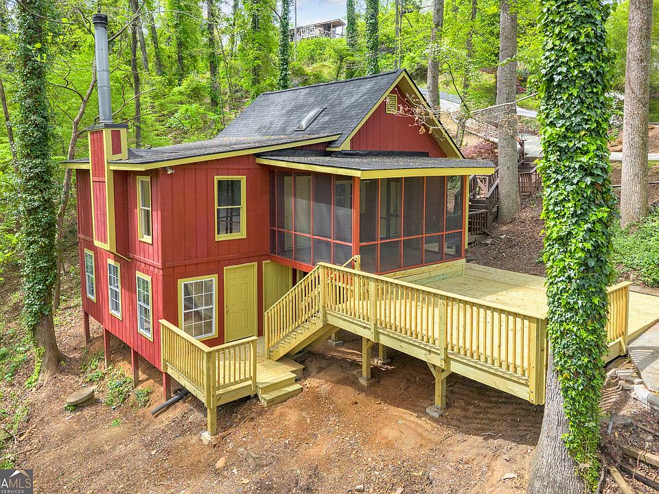 1st image of 6417 Honeysuckle Ln