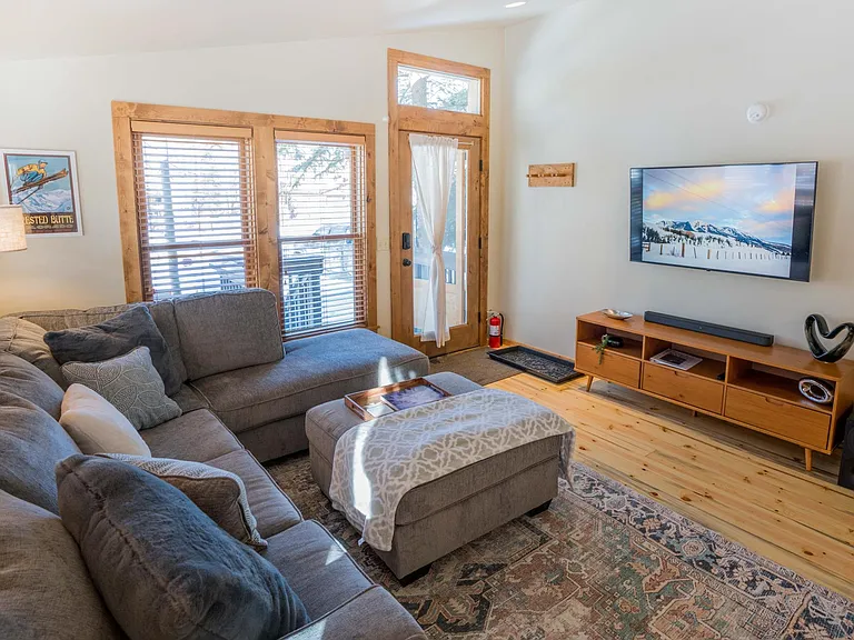 124 Butte Ave — Photo 14
