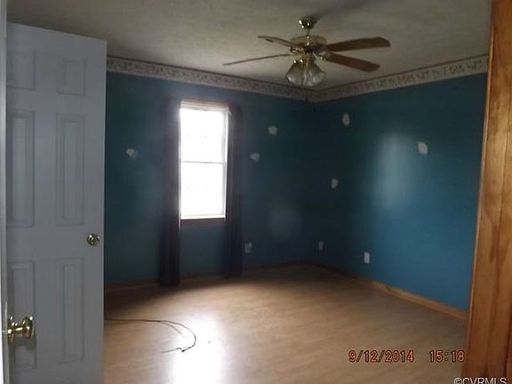 3rd image of 5908 Ferintosh Pl