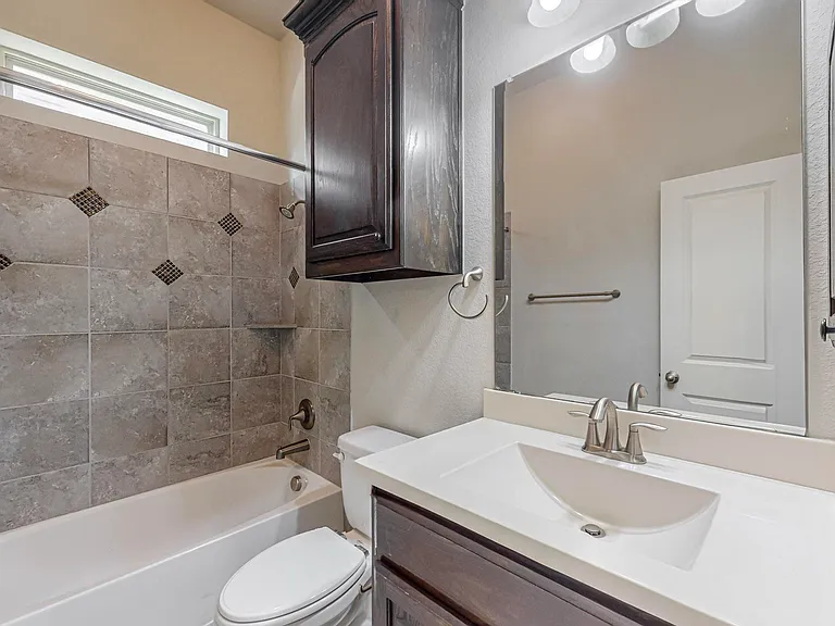 6723 Capistrano St — Photo 31