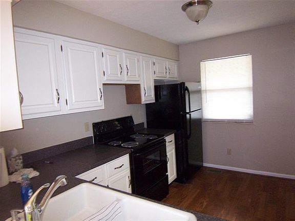4th image of 7500 Easton Ct #53