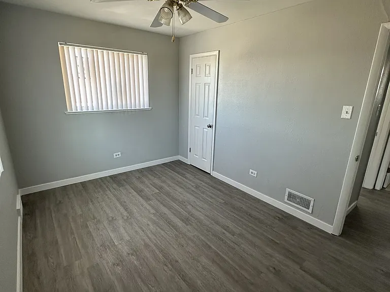3680 Locust St #1 — Photo 9