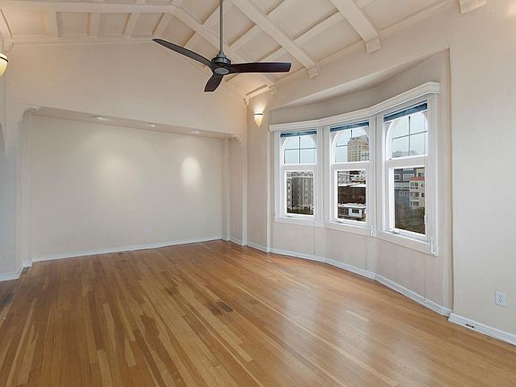 5th image of 2701 Van Ness Ave APT 704