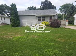 602 S St E, Owatonna, MN 55060