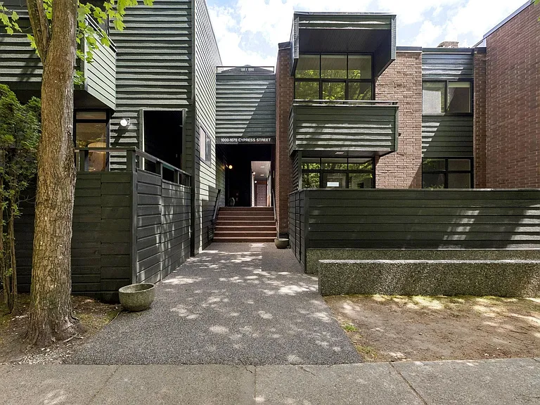 1010 Cypress St — Photo 25