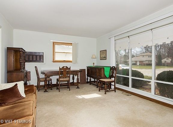 2nd image of 413 S Orchard Dr