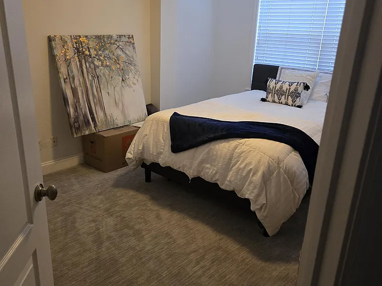 922 N Shore Dr NE — Photo 23