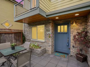 165 18th Ave #A, Seattle, WA 98122