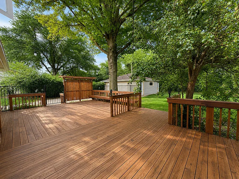 602 S Carol Ln — Photo 2