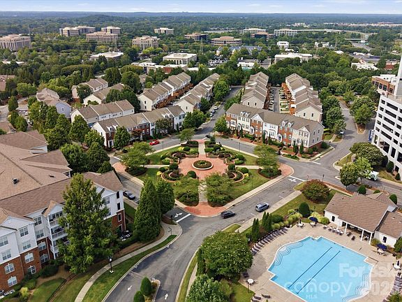 2nd image of 14425 San Paolo Ln