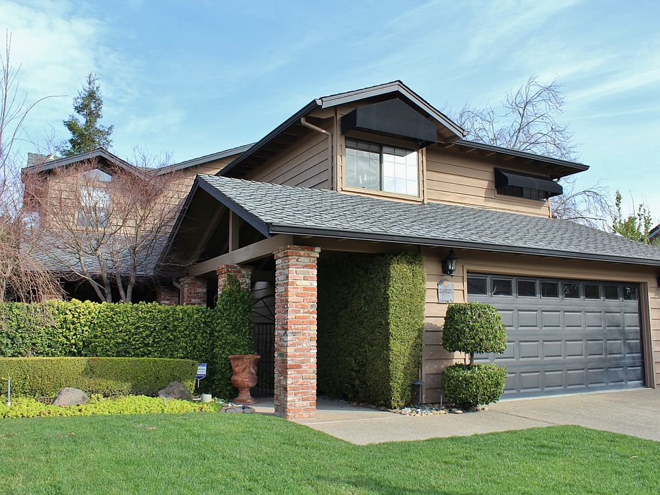 1st image of 1915 Lakeshore Dr