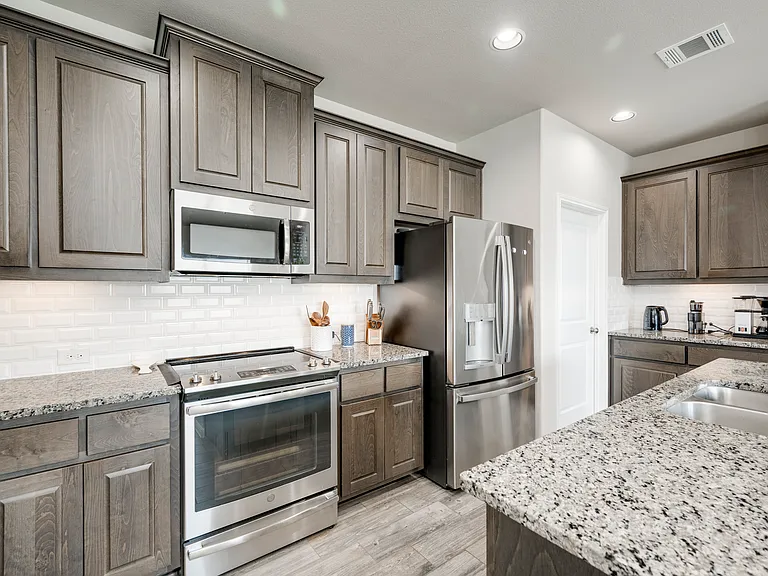709 Tinton Falls Ln — Photo 32