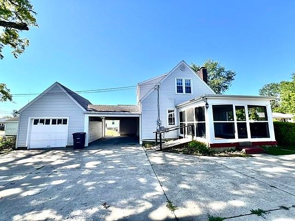 4th image of 2230 Vermont Ave