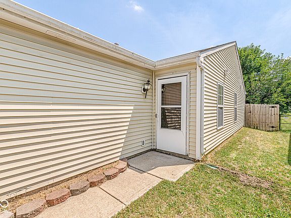 5th image of 6647 Everbloom Ln