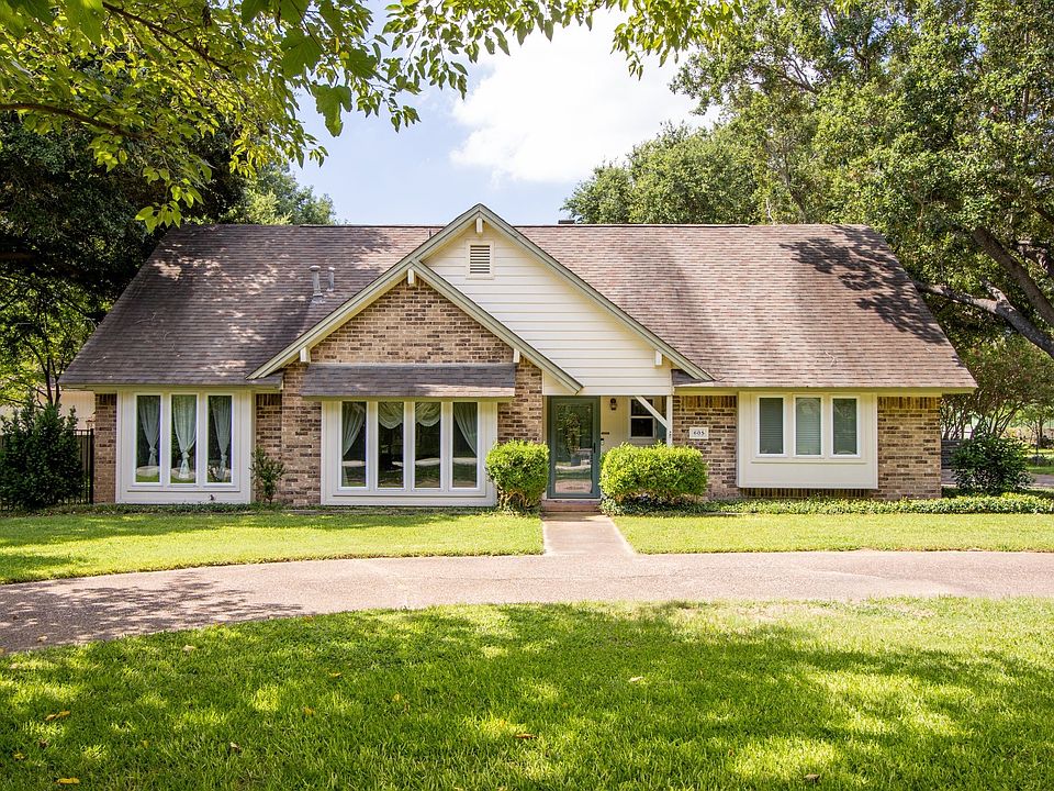 1st image of 605 Beverly Dr