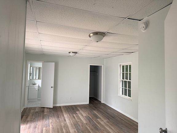 5th image of 4912 Court I