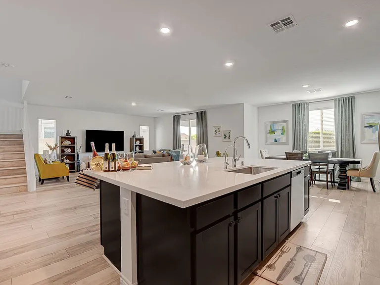 7069 Range Valley St — Photo 24