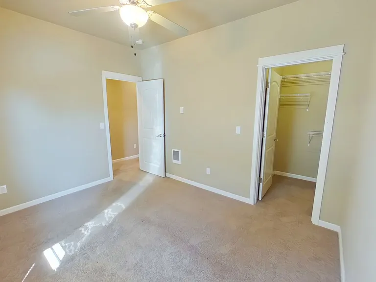 Hilyard Townhomes — Photo 20