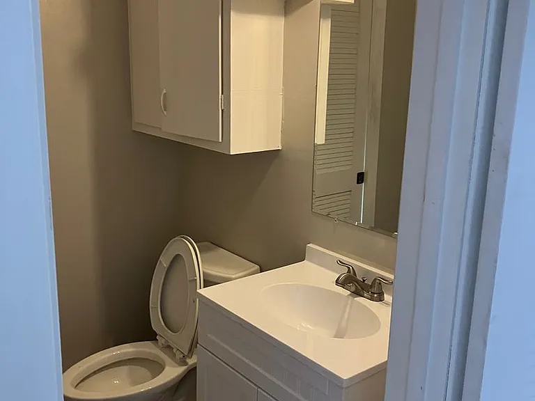 3702 Wilshire Dr — Photo 8