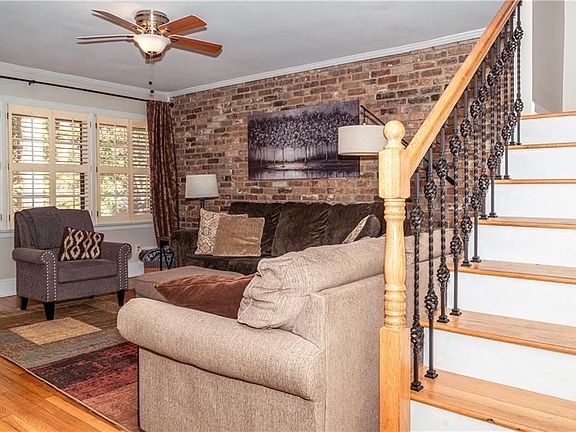 4th image of 153 Lindbergh Dr NE #A