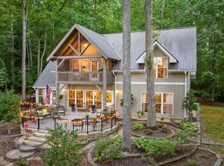 215 Sims Rd, Hiawassee, GA 30546