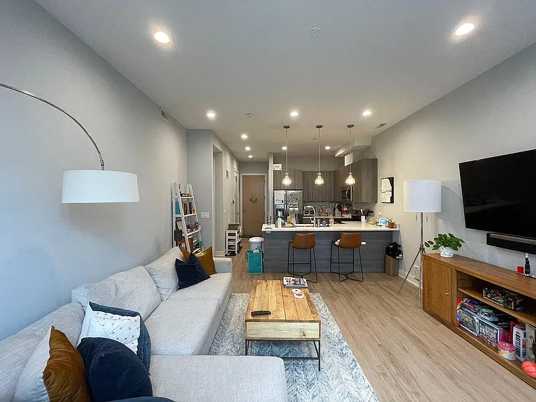 1385 Brown St — Photo 21