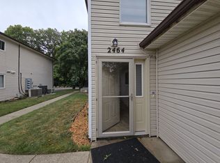 2464 Ravenel Dr, Columbus, OH 43209