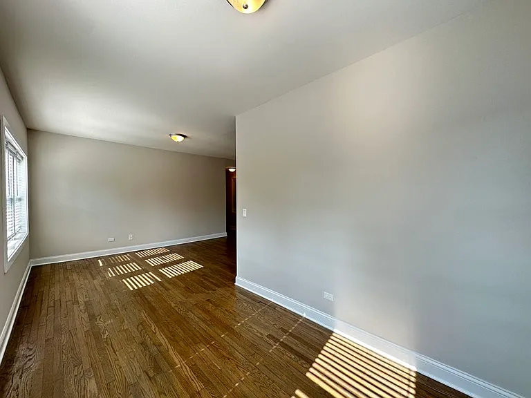 3409 W Fullerton Ave #B3 — Photo 9