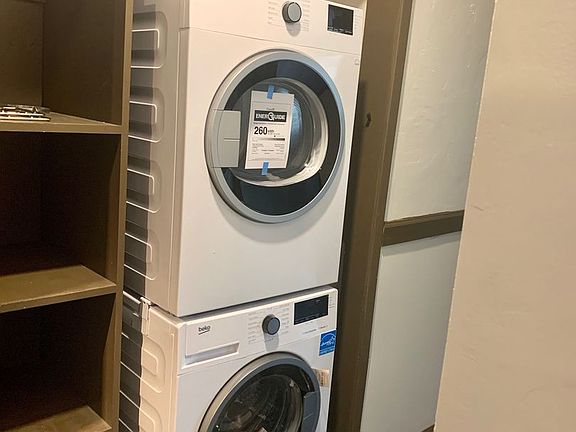 4th image of 2350 Beacon Ave S APT 7