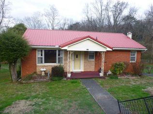 912 Scenic Dr, Morristown, TN 37813