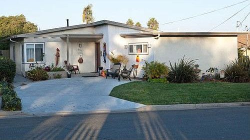 1st image of 3714 Oleander Dr