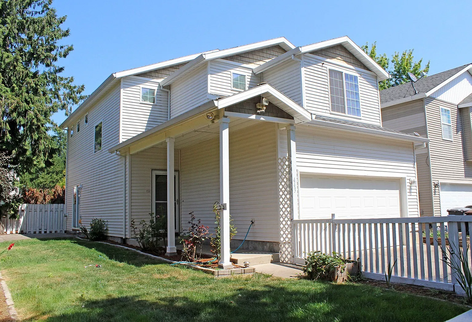 Picture Perfect 3 Bedroom, 2.5 Bathroom House in Hillsboro — Photo 2