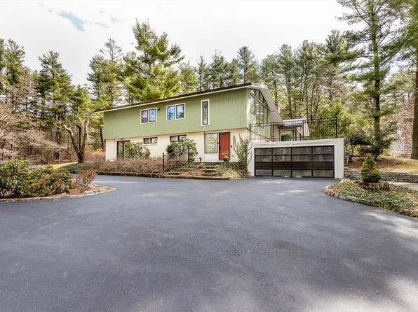 14 Bradford Rd, Weston, MA 02493
