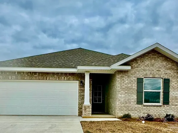 1636 Slate Dr, Cantonment, FL 32533