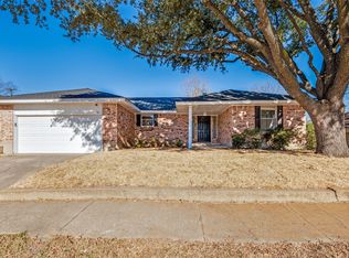 1308 Sundale St, Ennis, TX 75119