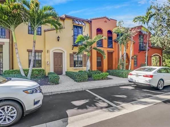 9072 Chula Vista ST #10-103, NAPLES, FL 34113