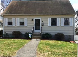 42 Dutton St, Worcester, MA 01610